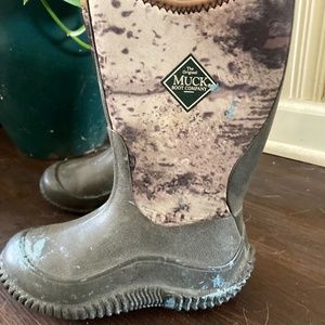 Muck boots toddler 12